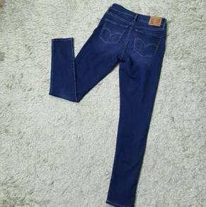 Levis 311 shaping skinny