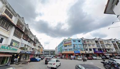 Apartment For Sale in Bandar Baru Ampang