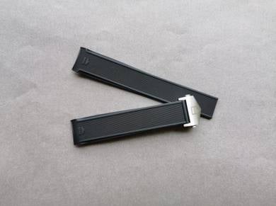 TAG HEUER 20mm AQUARACER Black Rubber Watch Strap