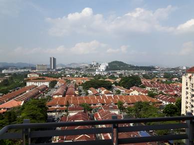 Condominium For Sale in Pearl Avenue