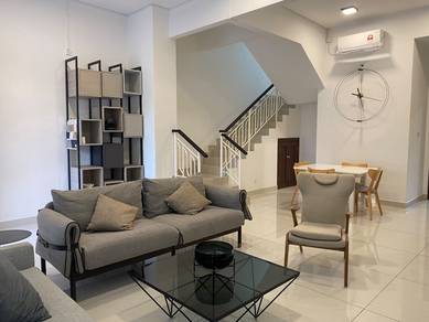 3-storey Terraced House For Rent in Semenyih,SGR