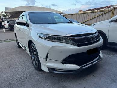 Toyota Harrier PREMIUM in Kuching, SWK