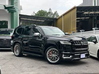 Toyota Land Cruiser ZX in Others, KUL