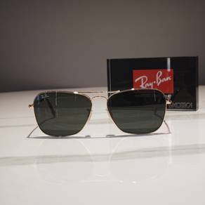 Ray Ban Sunglasses 🕶️