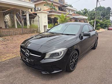 Mercedes Benz CLA200 200 (CBU) in Kluang, JHR