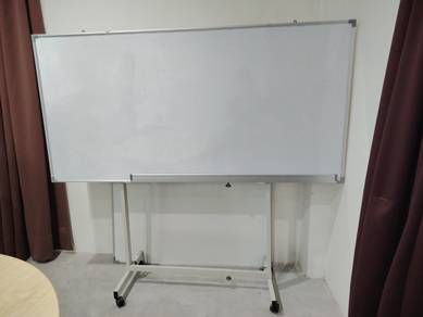 White Board with Stand (B)