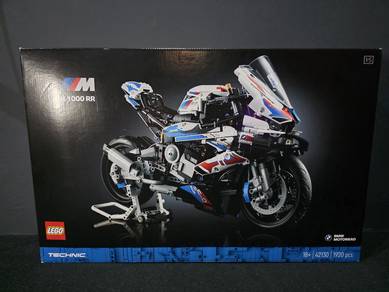 LEGO Technic BMW M1000RR 42130
