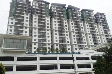 Condominium For Rent in Pearl Avenue