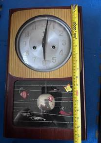 老式挂钟，jam dinding antik, jam dinding lama old clock