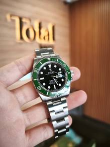 Mark 2 Starbucks Year 2024
Rolex Submariner Date 1