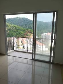 Condominium For Sale in Platinum III @ Teluk Kumbar Heights