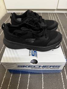 Skechers