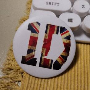 One direction 1d badge limited edition merchandise
