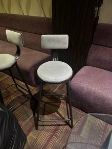 chair high