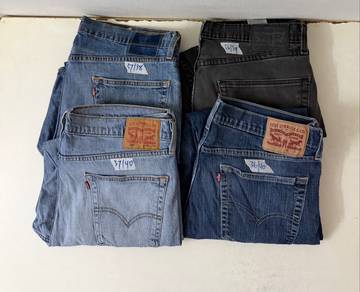 Levi’s Jeans sz 36 Combo:..