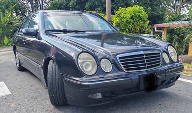Mercedes Benz E240 240 AVANTGARDE (CBU) in Bentong, PHG