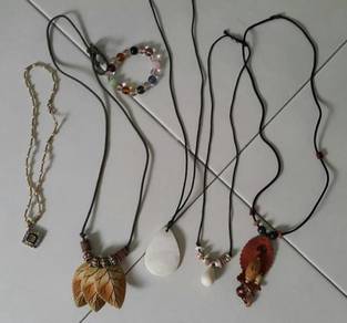 Jewellery ladies woman necklace bracelet