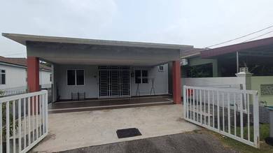 1-storey Terraced House For Rent in Durian Tunggal,MLK