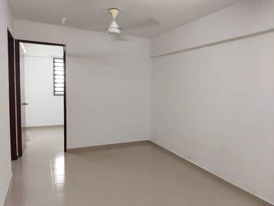 Apartment For Rent in Krystal Heights