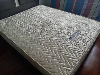 Queen Size Foam Mattress TD318