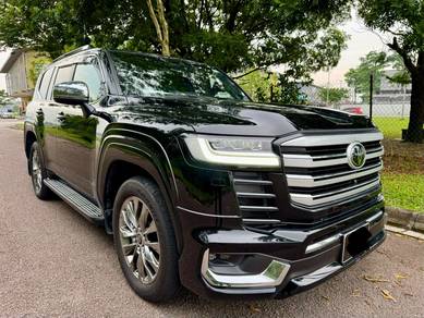 2023 Toyota Land Cruiser ZX
