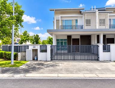 Semi-Detached House For Auction in Rawang,SGR