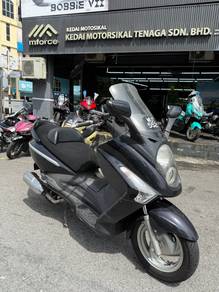 Sym VTS 200