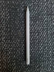 Apple pencil USB-C