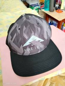 Tennis caps