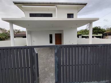 Bungalow House For Sale in Lenggeng,NSN