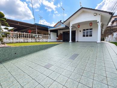 Semi-Detached House For Sale in Kluang,JHR