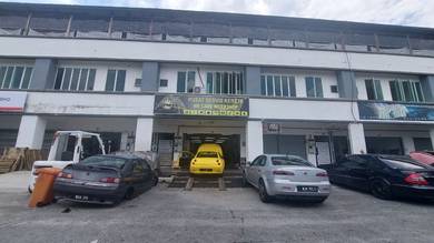 Shop lot For Sale in Seri Kembangan,SGR