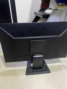 Pc game complete with monitor
