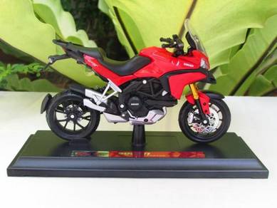 Maisto 1-18 Ducati Multistrada 1200S Touring Bike