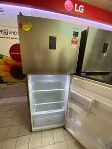 SAMSUNG 450L Inverter Refrigerator 6Au2n Terpakai