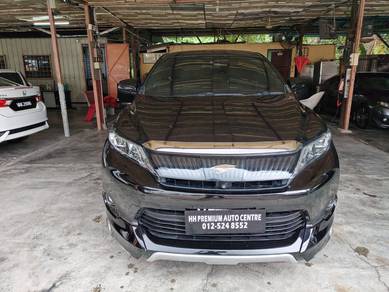 Toyota Harrier PREMIUM ADVANCE PACKAGE in Nibong Tebal, PNG