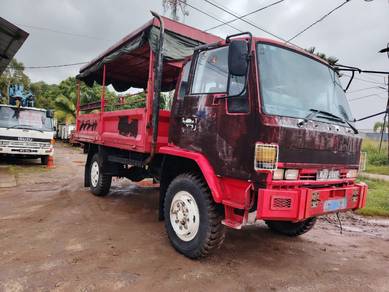 Isuzu FSS32 Steel Kargo Am 4x4 4wheel