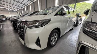 Toyota Alphard X in Shah Alam, SGR