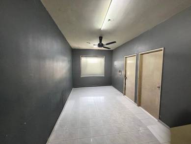 Apartment For Sale in Pangsapuri Berembang Indah