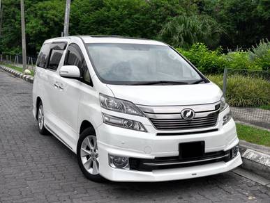 Toyota Vellfire V L-EDITION in Batu Caves, SGR