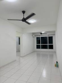 Condominium For Rent in I-Santorini