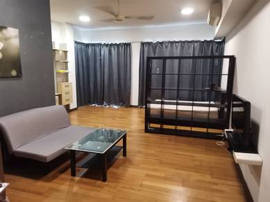 Service Residence For Rent in Regalia Residence