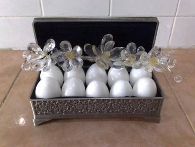 3501 kotak pewter box with marble eggs