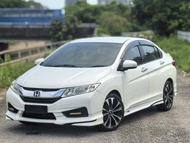 Honda City E in Sungai Nibong, PNG