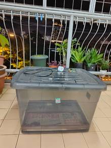 Custom Made Heat Box for Birds