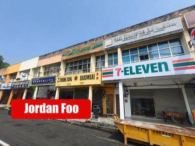 Shop lot For Sale in Batu Maung,PNG