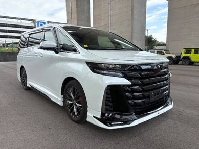 Toyota Vellfire Z PREMIER in Ampang Hilir, KUL