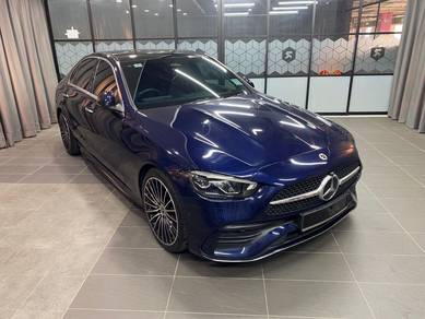 Mercedes Benz C300 300 AMG LINE in Petaling Jaya, SGR