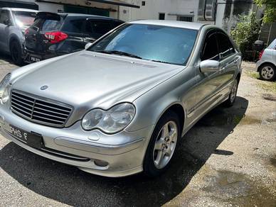 Mercedes Benz C200 200 ELEGANCE (CKD) in Georgetown, PNG