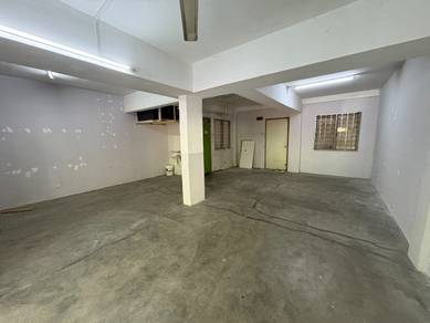 Shop lot For Sale in Seri Kembangan,SGR
